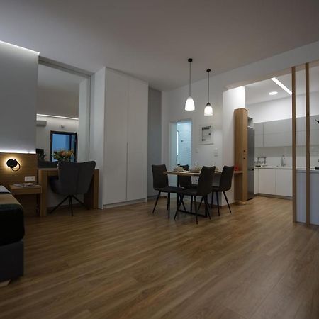 Kanari Elegant And Cozy Studios كالاماتا المظهر الخارجي الصورة