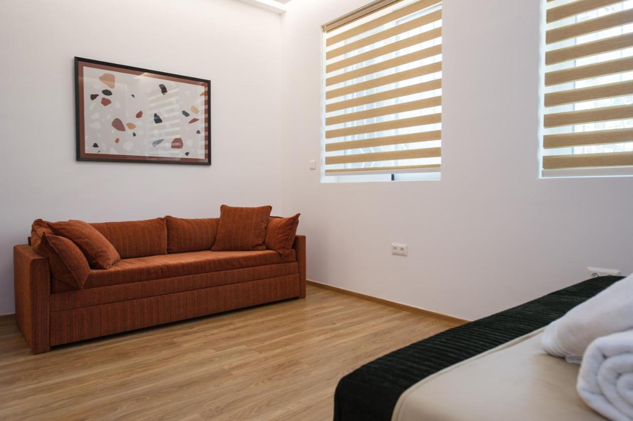 Kanari Elegant And Cozy Studios كالاماتا المظهر الخارجي الصورة