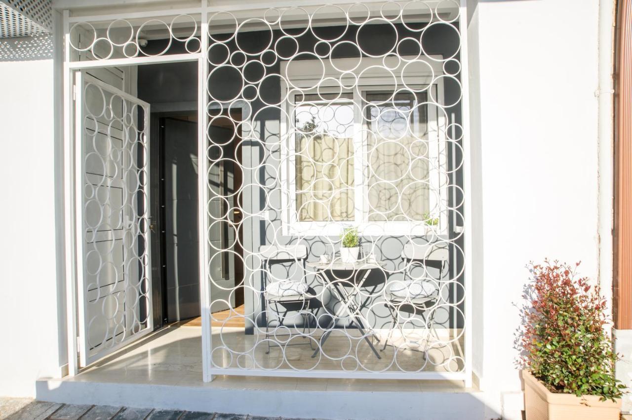 Kanari Elegant And Cozy Studios كالاماتا المظهر الخارجي الصورة